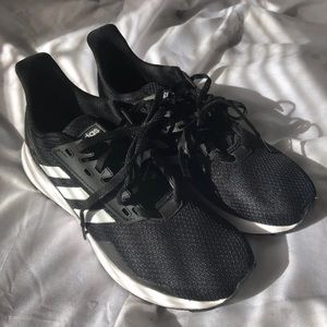 Adidas Cloud foam Neos